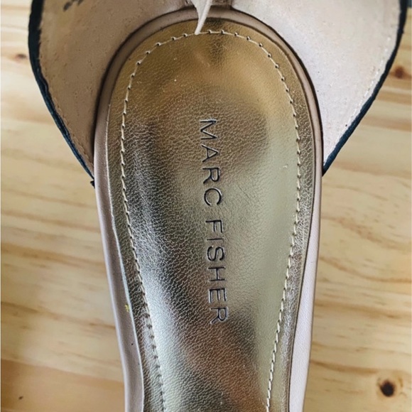 Marc Fisher Corri Leather Wedge Sandal - Size: 8 - Picture 11 of 12